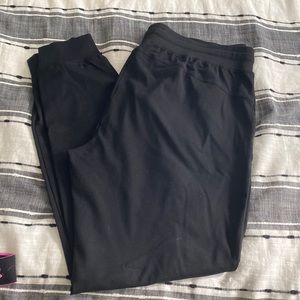 Zyia, Black Unwind Jogger Size XL